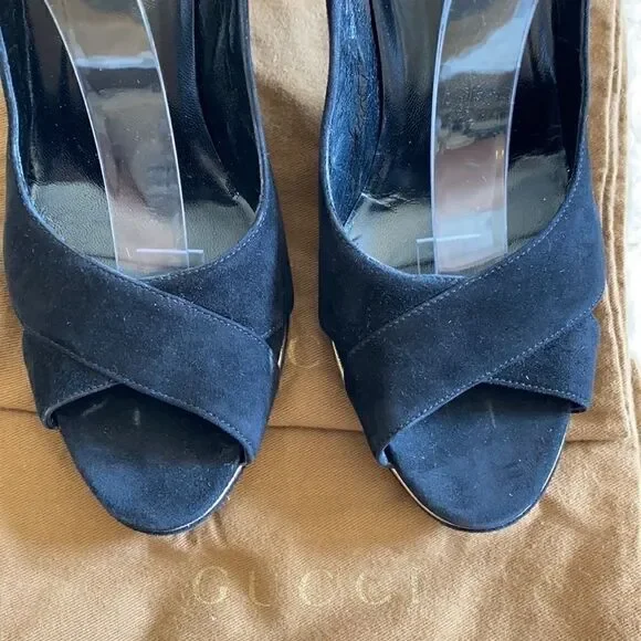 Gucci Suede Heels - Picture 7 of 7